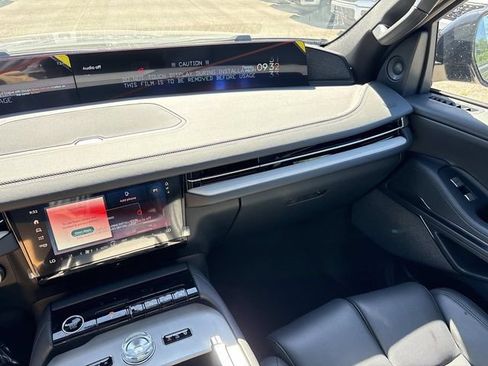New 2026 Lincoln Navigator Reserve w/ Jet Appearance Package AWD/4WD image 15