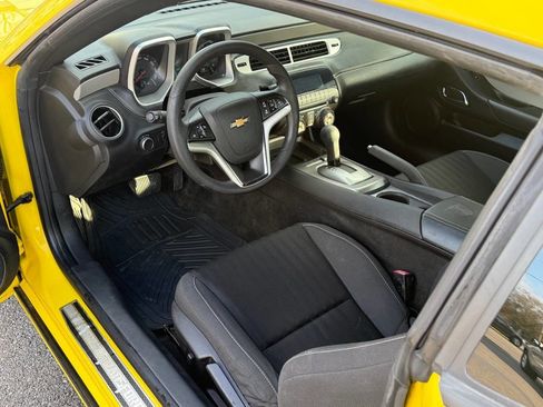 Used 2015 Chevrolet Camaro LS image 9
