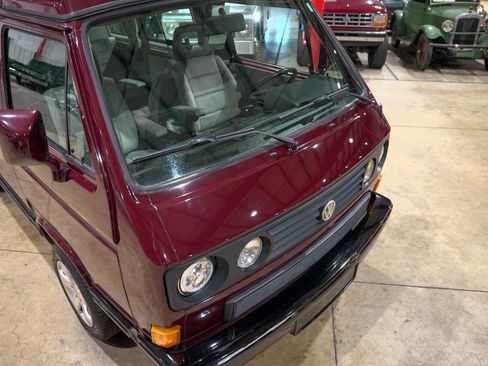 Used 1990 Volkswagen Vanagon Multi-Van image 14