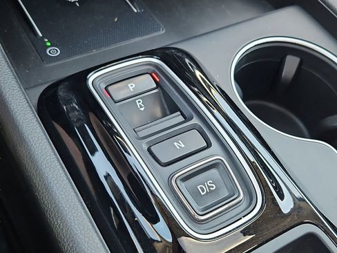 Certified 2023 Honda Pilot Elite image 34