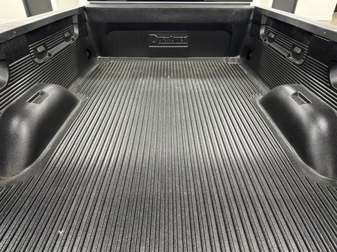 Used 2016 Chevrolet Silverado 2500 W/T AWD/4WD image 12