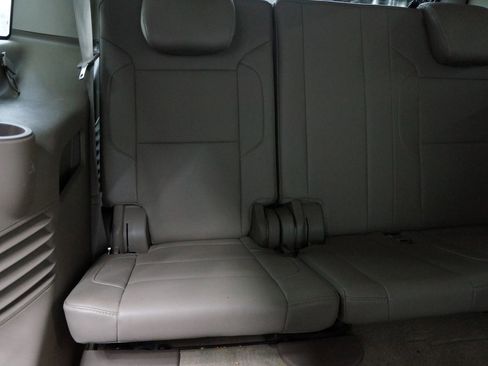 Used 2015 GMC Yukon SLT w/ Open Road Package image 32