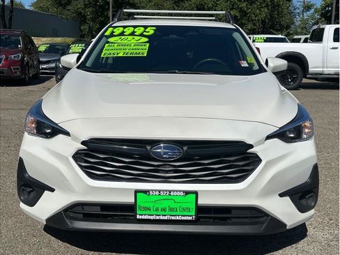 Used 2024 Subaru Impreza 2.0i AWD/4WD image 2