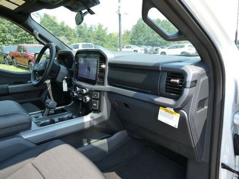 New 2026 Ford F150 XLT w/ XLT Black Appearance Package AWD/4WD image 10