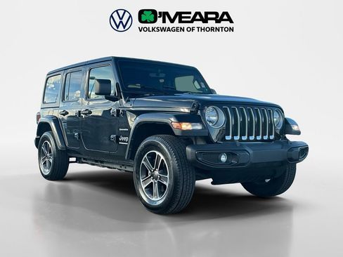 Used 2023 Jeep Wrangler Sahara image 7