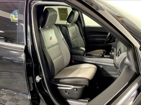 Used 2024 Dodge Durango GT image 10