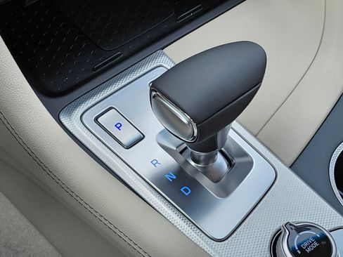 New 2026 Genesis G70 2.5T Prestige image 28