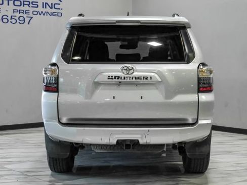 Used 2021 Toyota 4Runner SR5 Premium AWD/4WD image 15