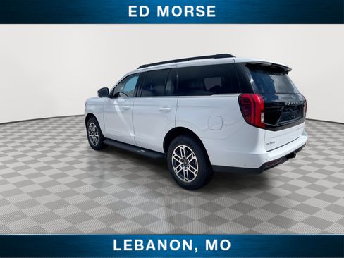 Certified 2025 Ford Expedition Active AWD/4WD image 6
