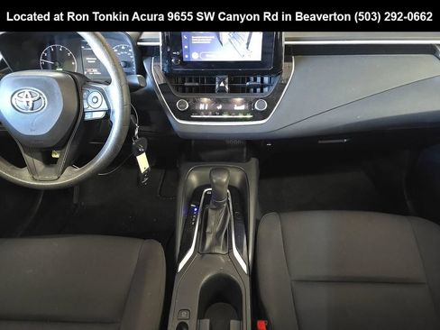 Used 2023 Toyota Corolla LE FWD image 11