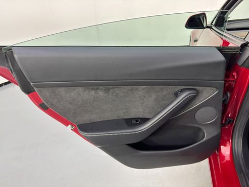 Used 2022 Tesla Model 3 Long Range image 42