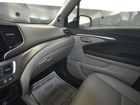 Used 2022 Honda Pilot Special Edition image 24