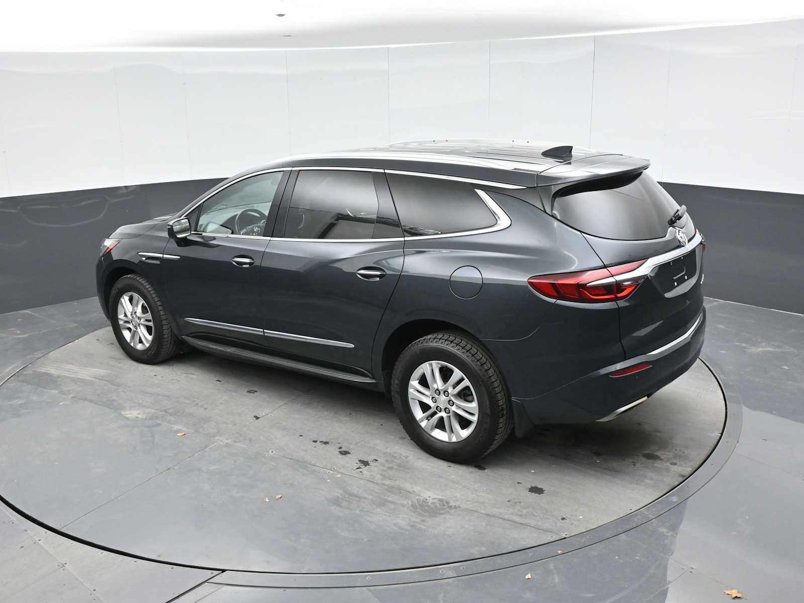 Used 2019 Buick Enclave Premium AWD/4WD image 12