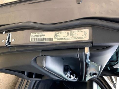 Used 2022 Jeep Grand Cherokee L Overland AWD/4WD image 33