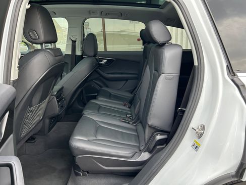 Used 2023 Audi Q7 3.0T Premium Plus w/ Premium Plus Package image 5