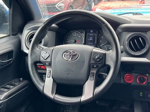 Used 2019 Toyota Tacoma TRD Pro AWD/4WD image 15