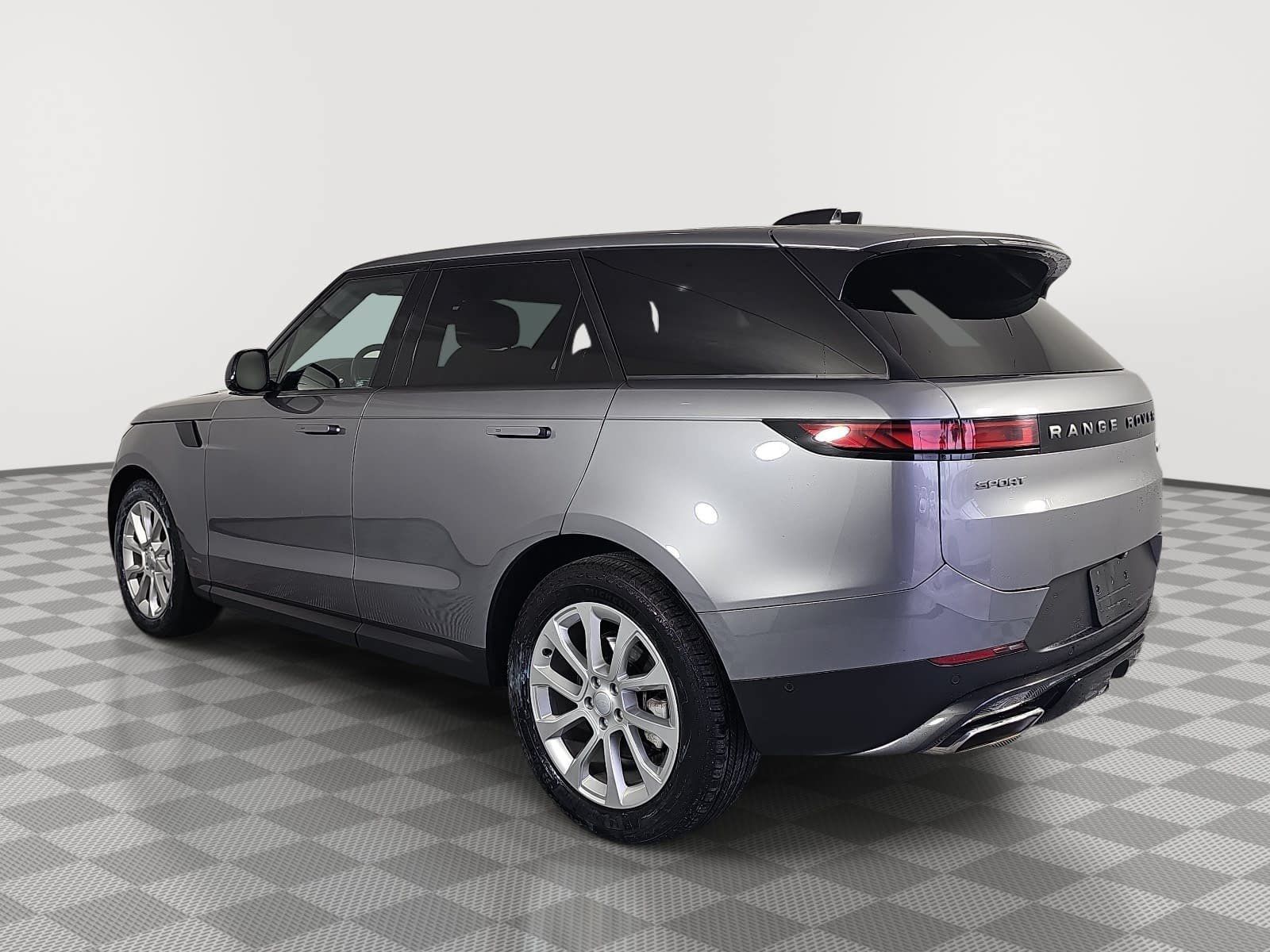 Used 2023 Land Rover Range Rover Sport SE AWD/4WD image 6