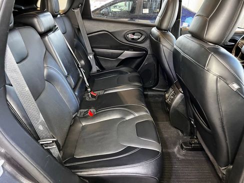 Used 2022 Jeep Cherokee Latitude Lux w/ Sun & Sound Group image 58