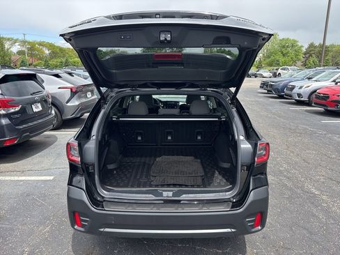 Used 2020 Subaru Outback Premium AWD/4WD image 8