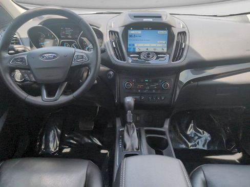 Used 2017 Ford Escape Titanium w/ Equipment Group 301A AWD/4WD image 15