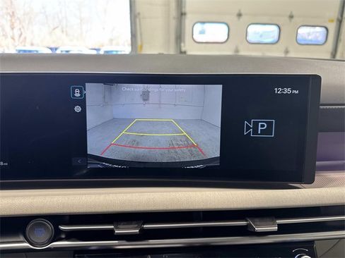 Used 2025 Hyundai Tucson SEL image 13