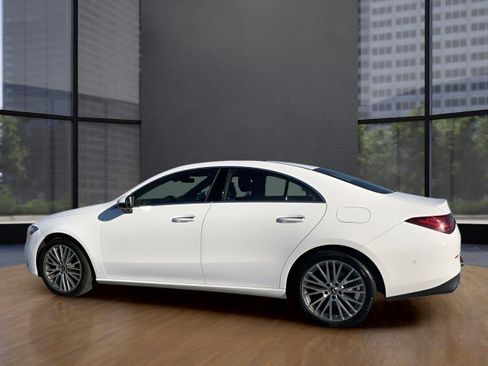 Used 2025 Mercedes-Benz CLA 250 4MATIC image 6