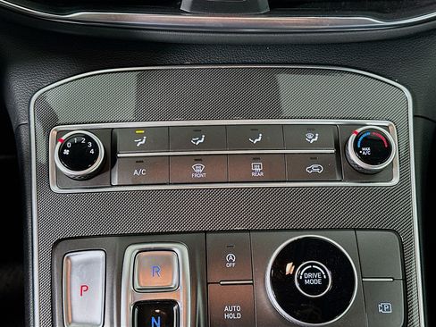 Used 2022 Hyundai Santa Fe SEL FWD image 23