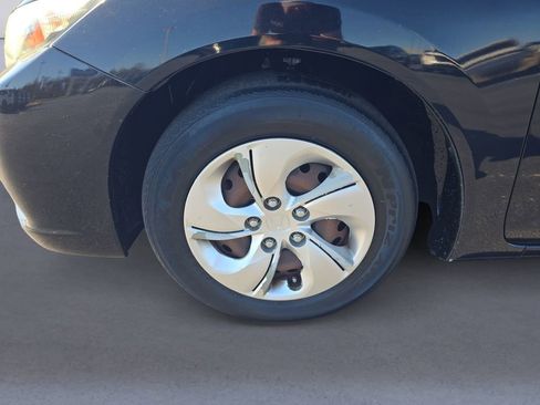 Used 2013 Honda Civic LX image 9