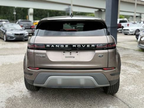 Used 2020 Land Rover Range Rover Evoque S image 4