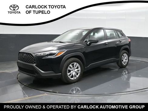 Used 2025 Toyota Corolla Cross L image 8