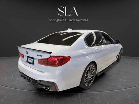 Used 2020 BMW 540i w/ M Sport Package image 2