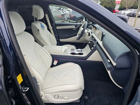 New 2026 Genesis GV80 3.5T Prestige AWD/4WD image 32