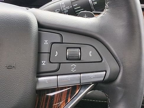 Used 2024 Cadillac Escalade Premium Luxury RWD image 12