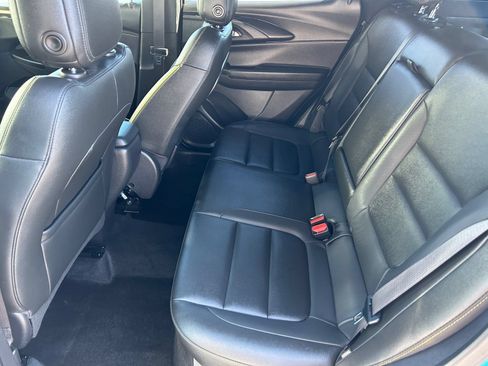 Used 2025 Chevrolet TrailBlazer ACTIV w/ Driver Confidence Package AWD/4WD image 16