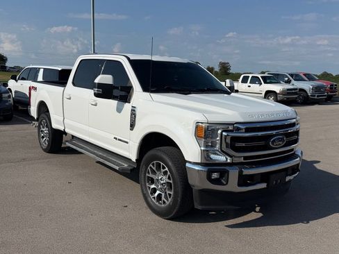 Used 2022 Ford F250 Lariat w/ Lariat Value Package AWD/4WD image 2