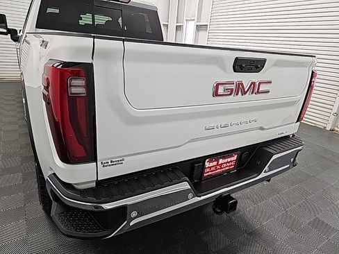 New 2025 GMC Sierra 2500 SLT image 7