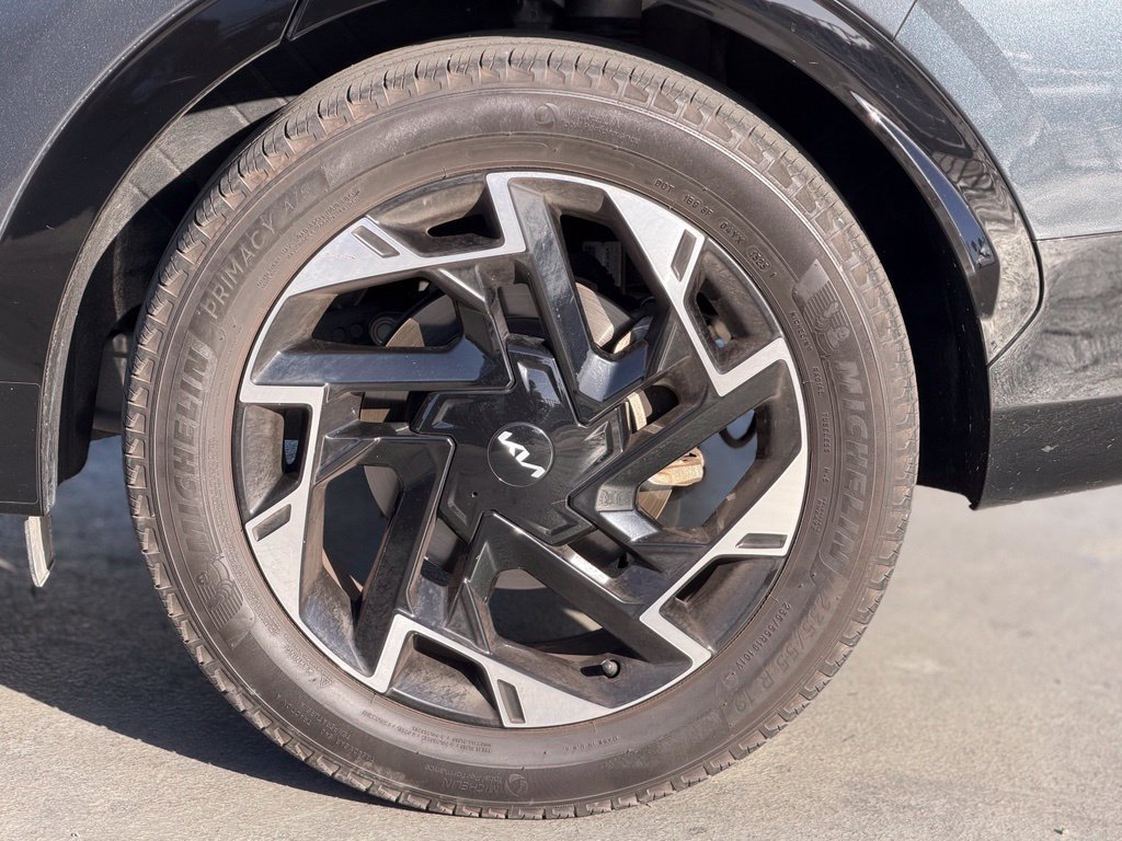 Used 2023 Kia Sportage SX FWD image 3