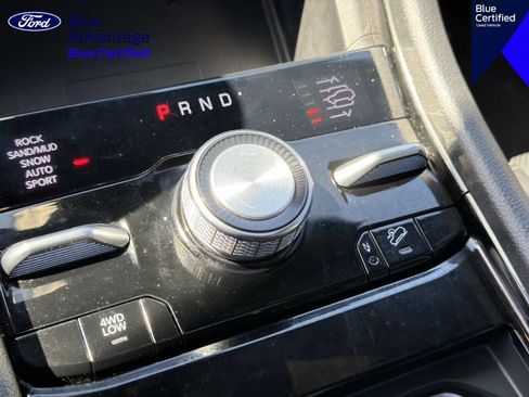 Used 2022 Jeep Grand Cherokee Overland w/ Advanced Protech Group III AWD/4WD image 31