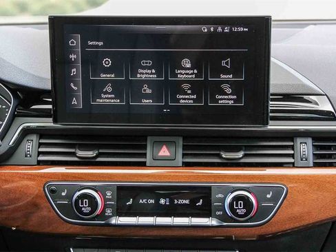 Used 2023 Audi A4 2.0T Premium w/ Convenience Package image 15