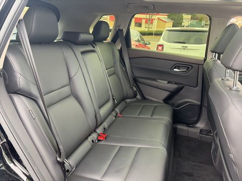 Certified 2023 Nissan Rogue SL image 18