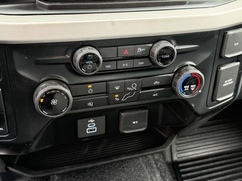 New 2025 Ford F550 4x4 Crew Cab Super Duty image 14