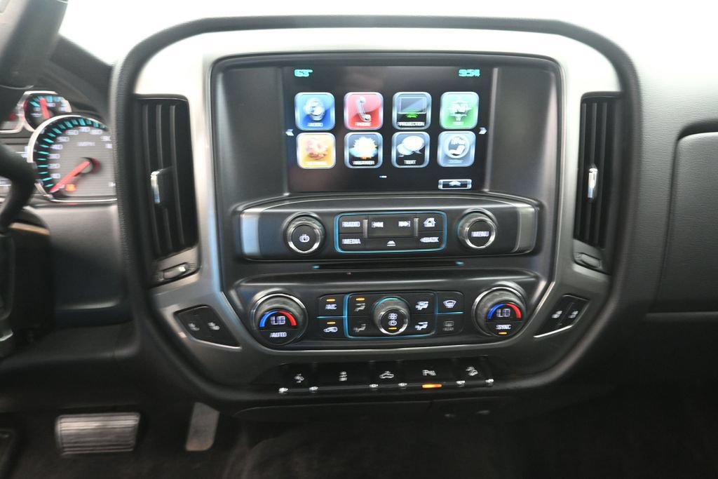 Used 2018 Chevrolet Silverado 1500 LT w/ All Star Edition AWD/4WD image 12