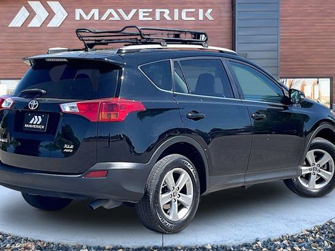 Used 2015 Toyota RAV4 XLE AWD/4WD image 5