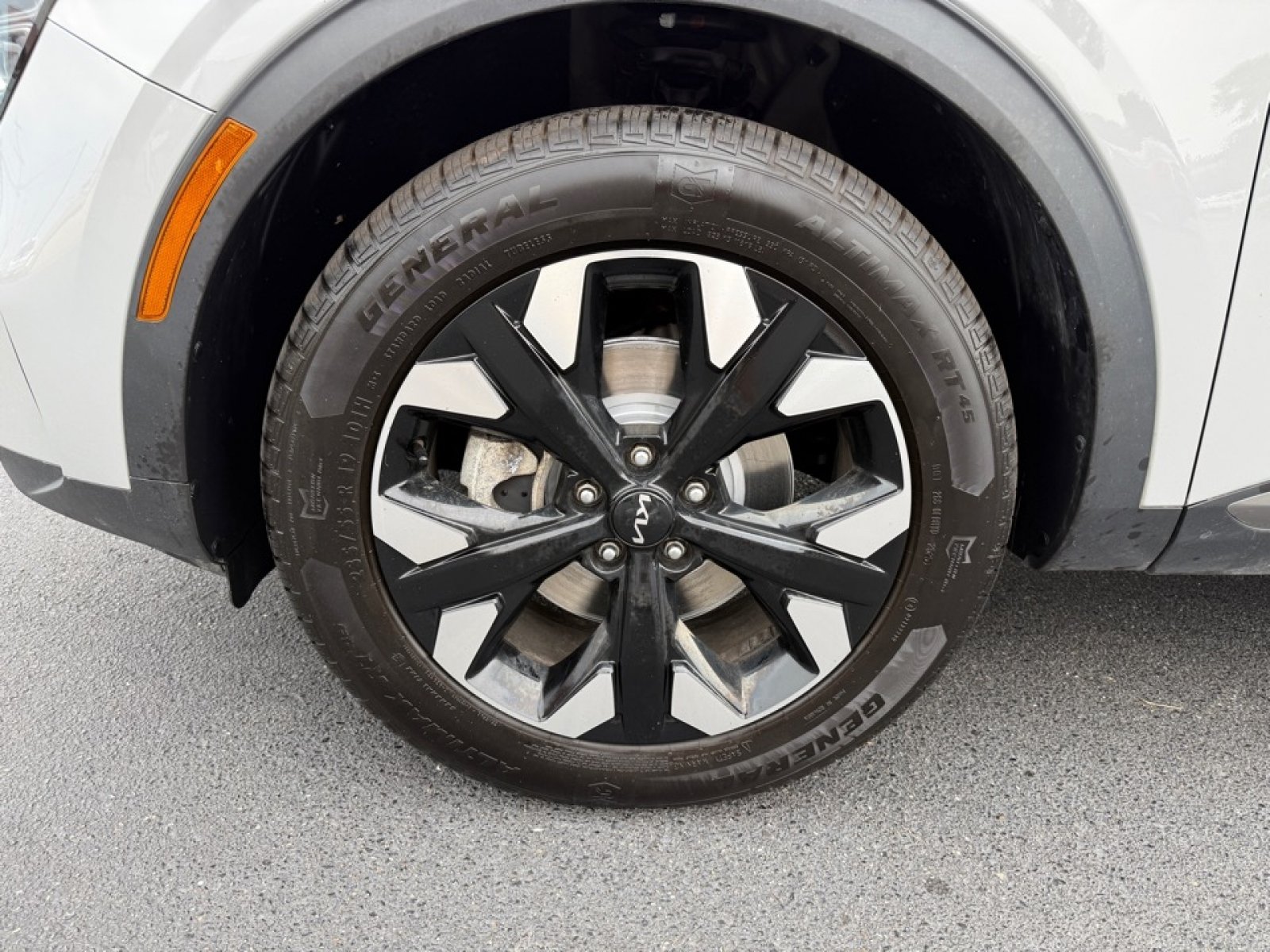 Used 2024 Kia Sportage X-Line w/ X-Line Premium Package AWD/4WD image 40