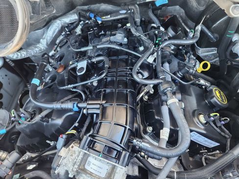 Used 2023 Ford Transit 350 XLT image 33