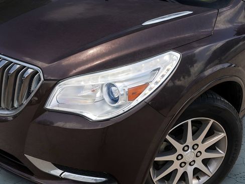 Used 2015 Buick Enclave Leather FWD image 3