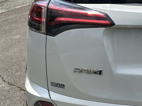Used 2016 Toyota RAV4 Limited w/ Advanced Technology Package AWD/4WD image 13