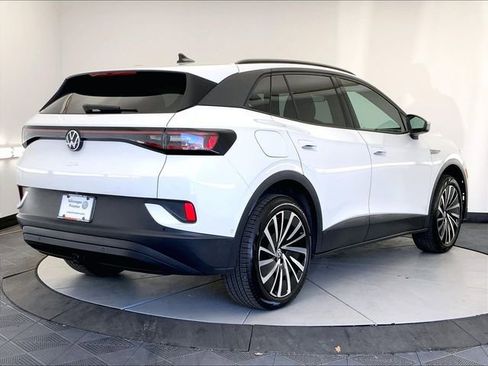 Certified 2024 Volkswagen ID.4 Pro image 13