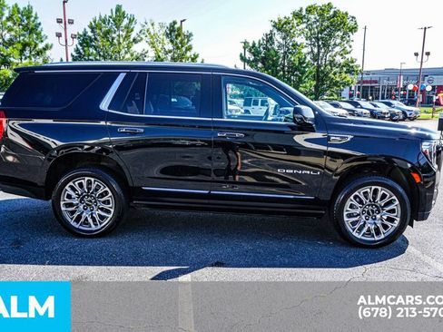 Used 2024 GMC Yukon Denali Ultimate AWD/4WD image 8