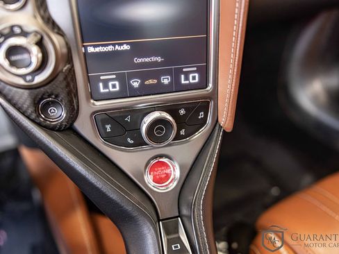 Used 2018 McLaren 720S Luxury image 26